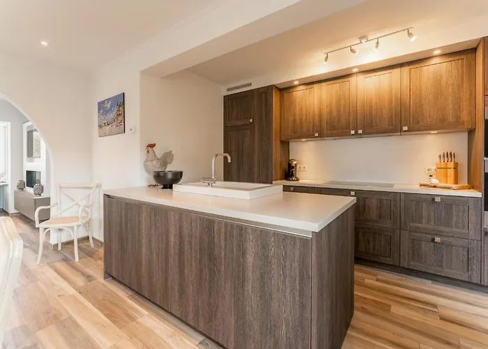 Jacamar - Nyaraló *